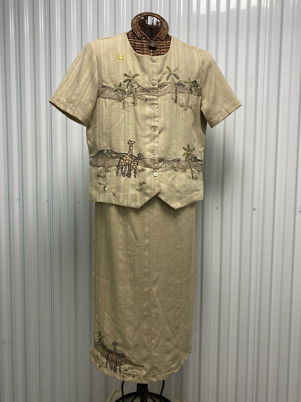 Vintage Alfred Dunner 2 Pc Blouse Skirt Set  Giraffe Print size Large